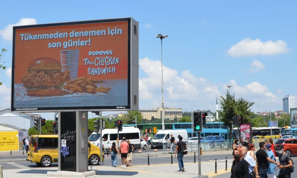Dijital Açık Hava Reklamları 7 Dijital Billboard Reklamlari